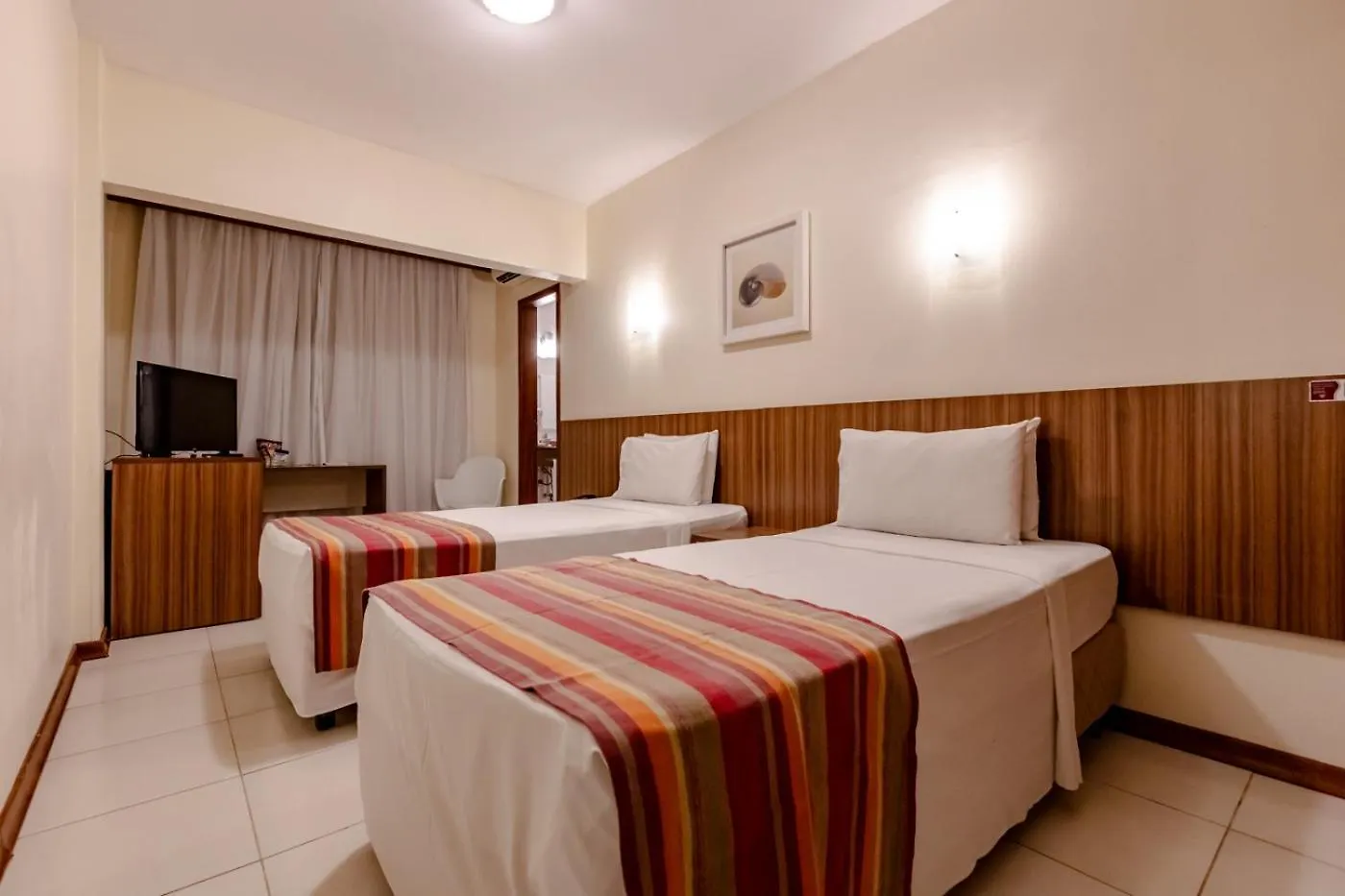 Hotel Pires Balneario Camboriu