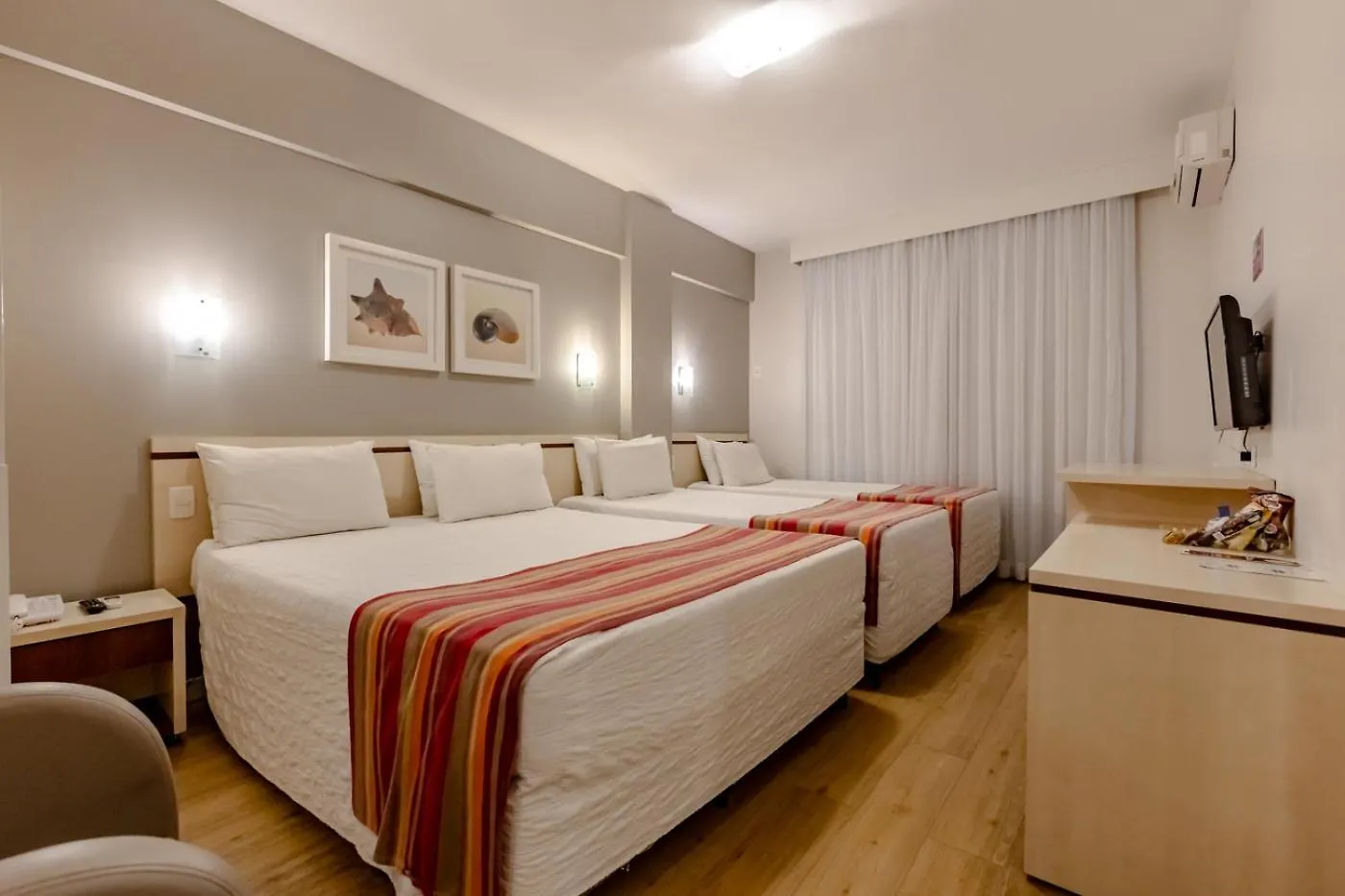 Hotel Pires Balneario Camboriu