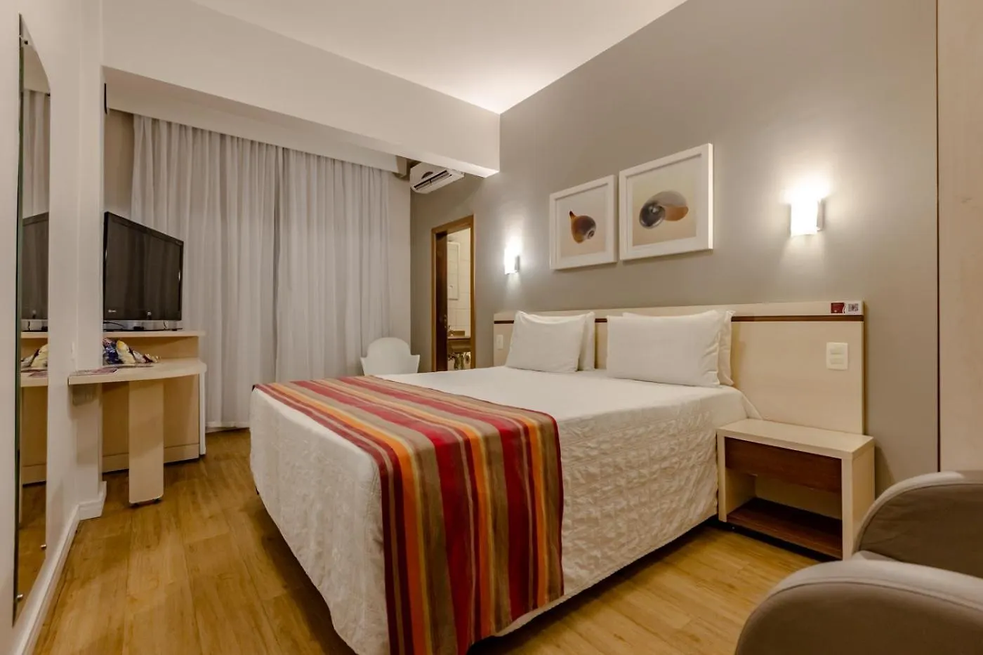 Hotel Pires Balneario Camboriu